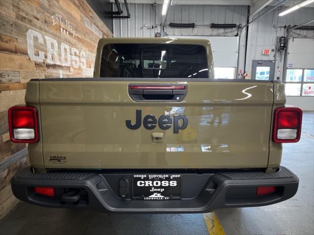 new 2025 Jeep Gladiator car, priced at $41,885