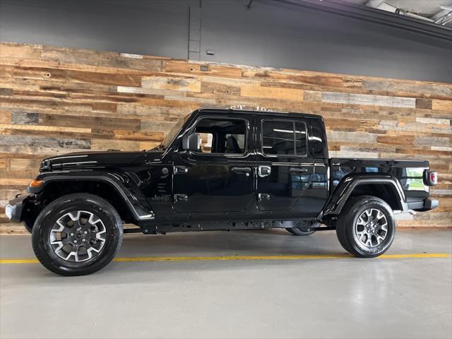 new 2025 Jeep Gladiator car, priced at $47,255