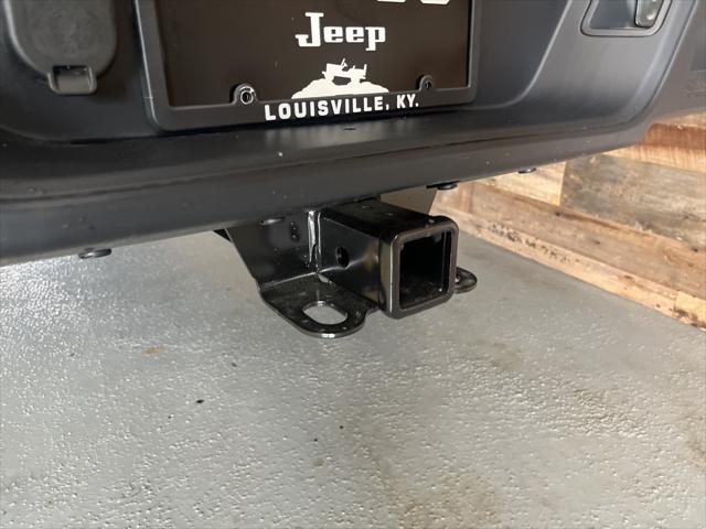 new 2025 Jeep Gladiator car, priced at $47,255