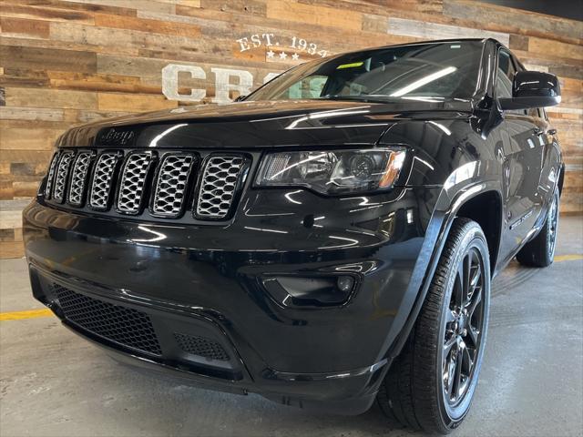 used 2022 Jeep Grand Cherokee car, priced at $29,343