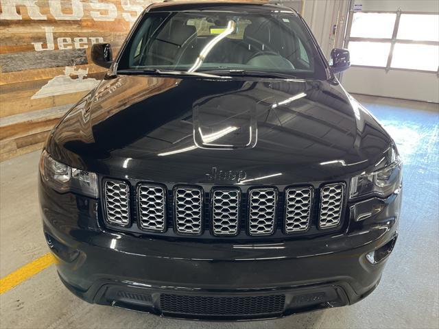 used 2022 Jeep Grand Cherokee car, priced at $29,343