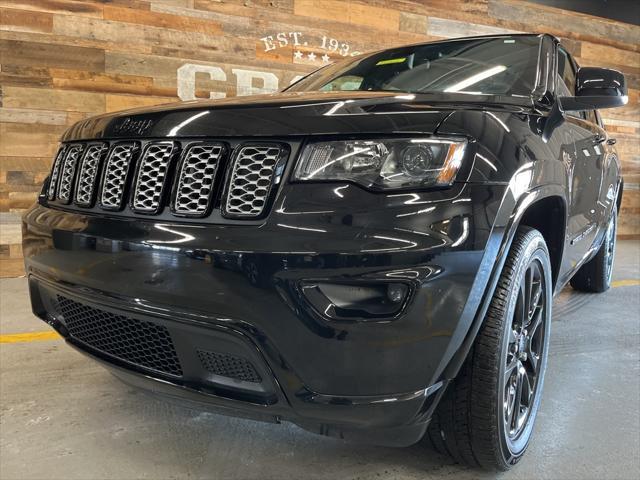 used 2022 Jeep Grand Cherokee car, priced at $29,343