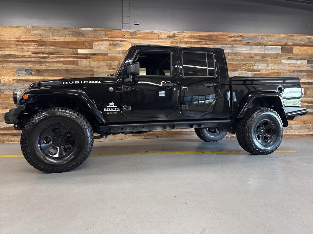 used 2017 Jeep Wrangler Unlimited car, priced at $47,800