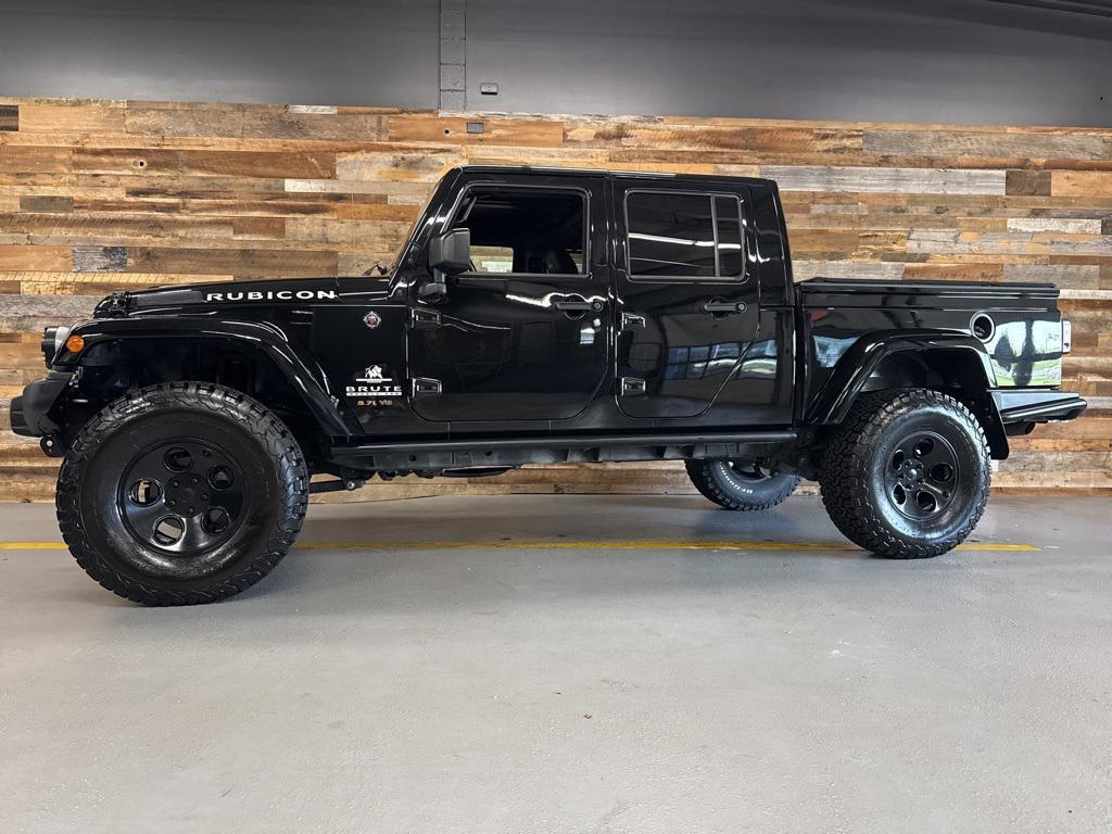used 2017 Jeep Wrangler Unlimited car, priced at $47,800
