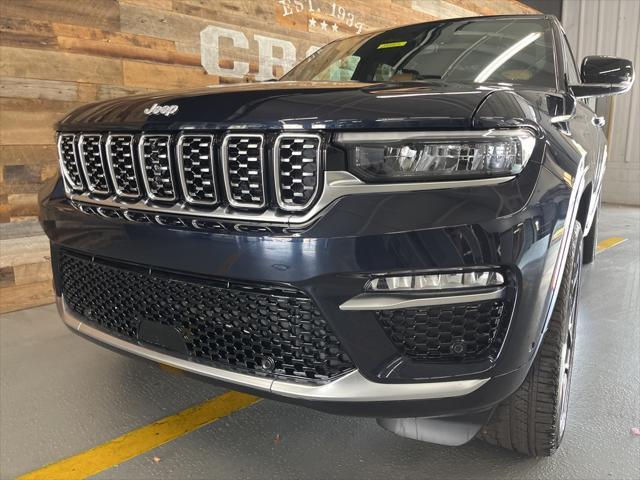 new 2025 Jeep Grand Cherokee car, priced at $62,912