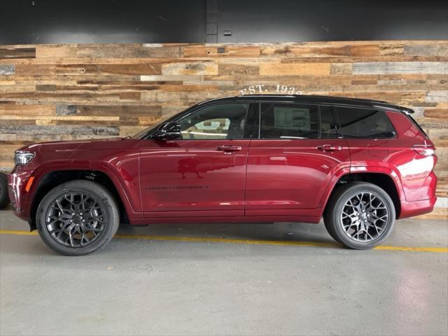 new 2025 Jeep Grand Cherokee L car, priced at $66,582