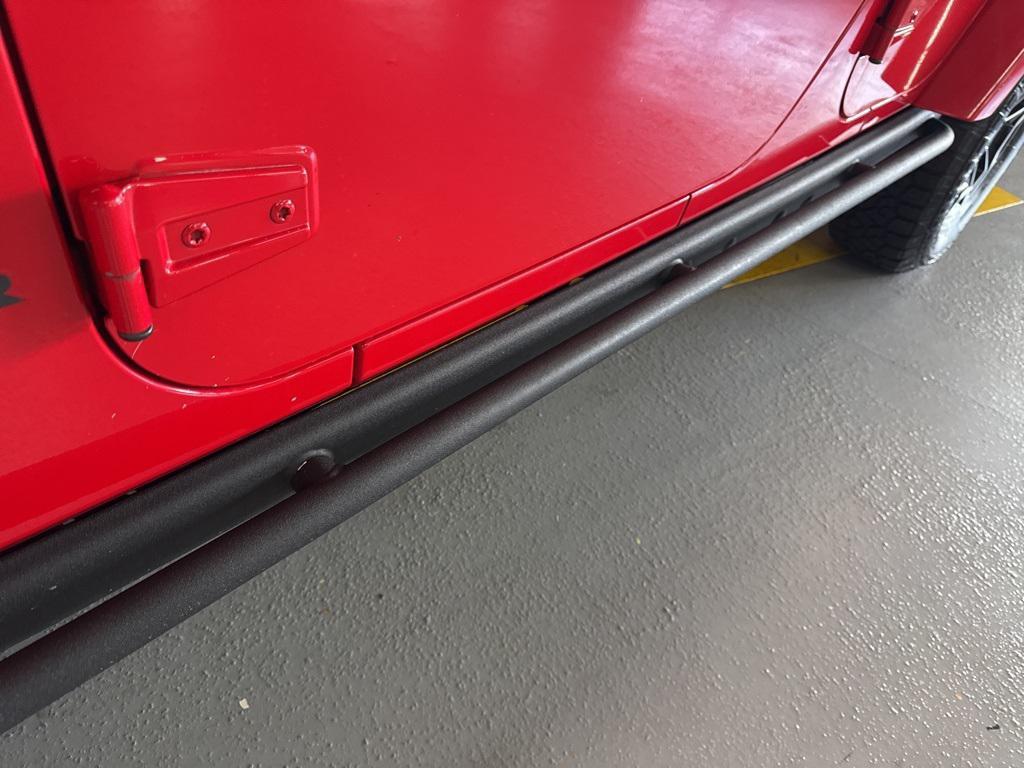 used 2015 Jeep Wrangler Unlimited car, priced at $17,178