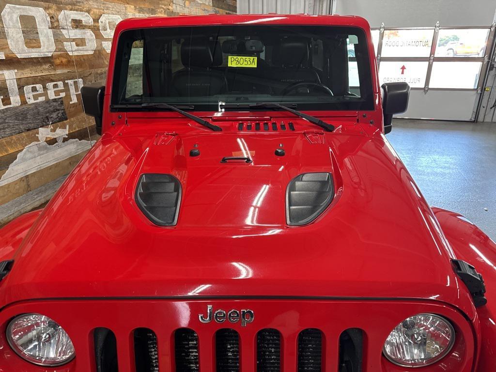 used 2015 Jeep Wrangler Unlimited car, priced at $17,178