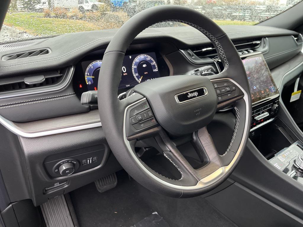 new 2025 Jeep Grand Cherokee L car, priced at $44,210