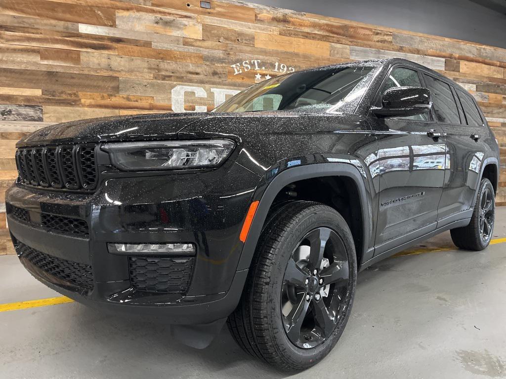 new 2025 Jeep Grand Cherokee L car, priced at $44,210