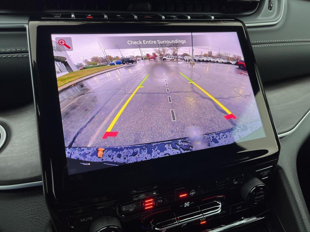 new 2025 Jeep Grand Cherokee L car, priced at $44,210