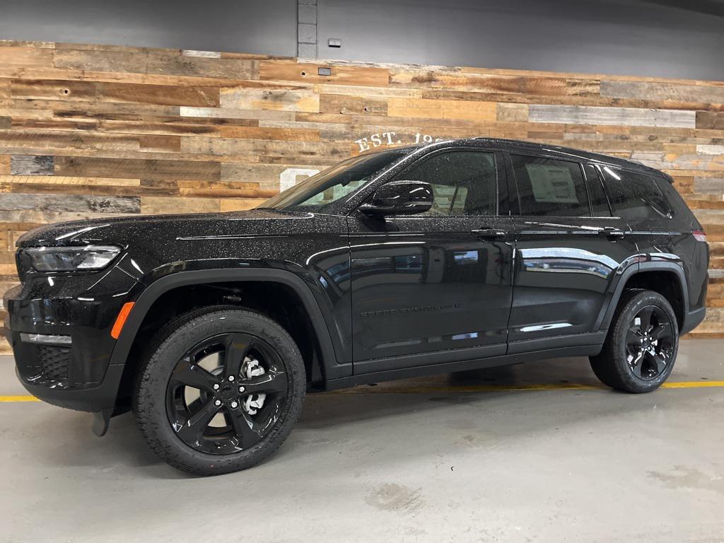 new 2025 Jeep Grand Cherokee L car, priced at $44,210