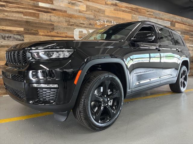 new 2024 Jeep Grand Cherokee L car, priced at $46,000