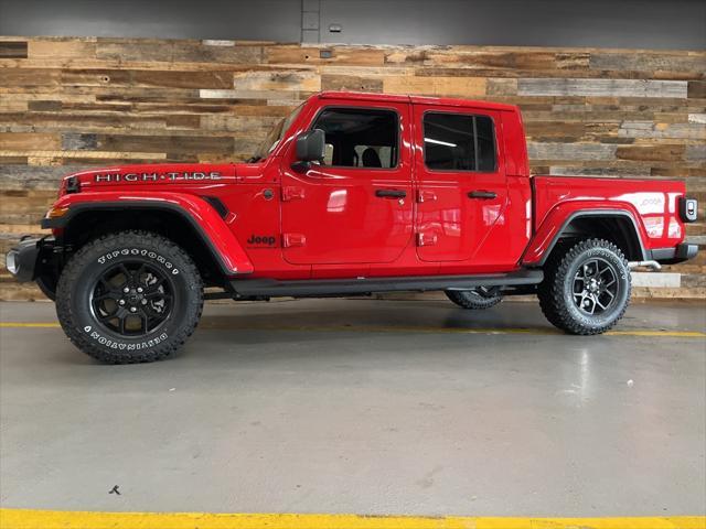 new 2025 Jeep Gladiator car, priced at $43,007