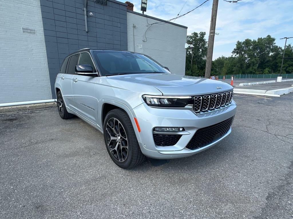 used 2022 Jeep Grand Cherokee car, priced at $45,484
