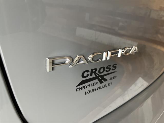 new 2025 Chrysler Pacifica car, priced at $41,640