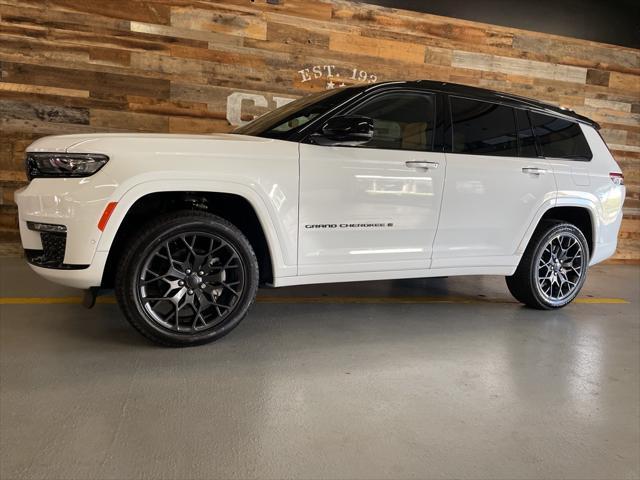 new 2025 Jeep Grand Cherokee L car, priced at $65,272