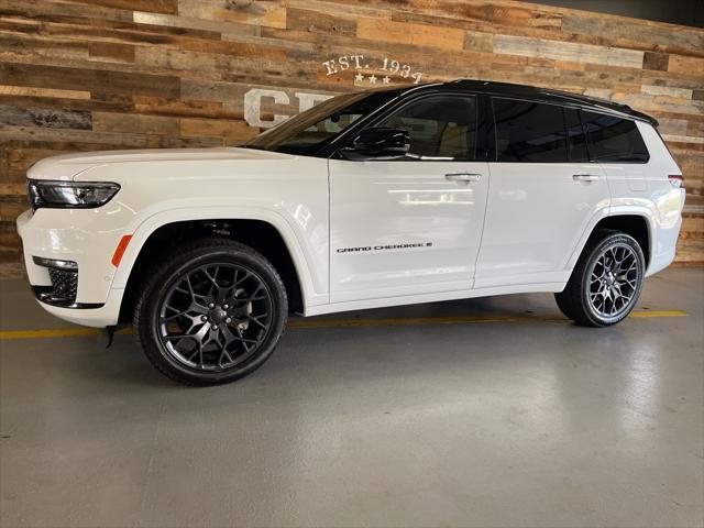 new 2025 Jeep Grand Cherokee L car, priced at $65,272