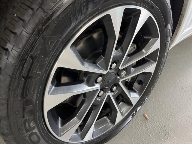 used 2022 Jeep Grand Cherokee L car, priced at $34,153