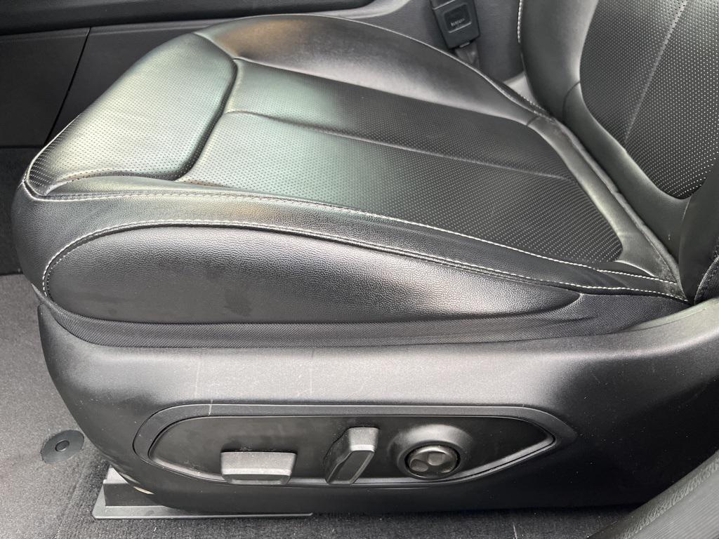 used 2023 Jeep Grand Cherokee 4xe car, priced at $29,110