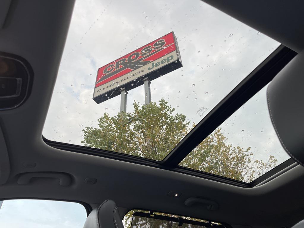 used 2023 Jeep Grand Cherokee 4xe car, priced at $29,110