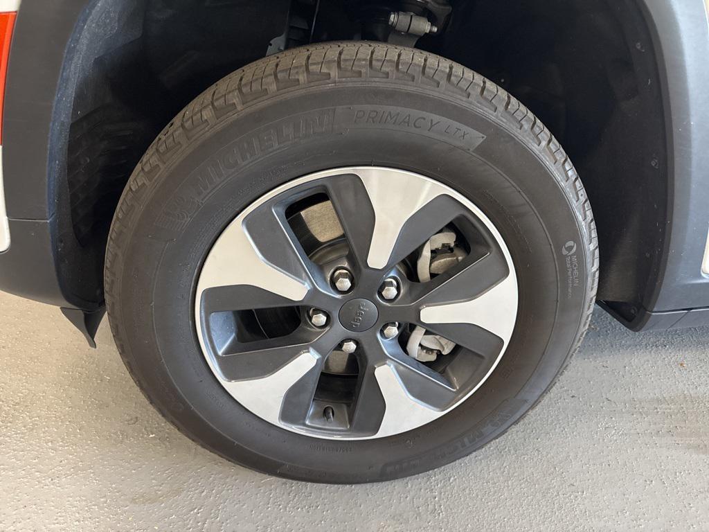 used 2023 Jeep Grand Cherokee 4xe car, priced at $30,000