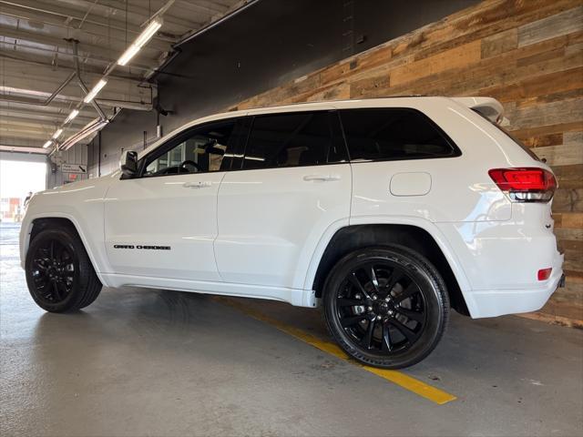 used 2021 Jeep Grand Cherokee car, priced at $30,000