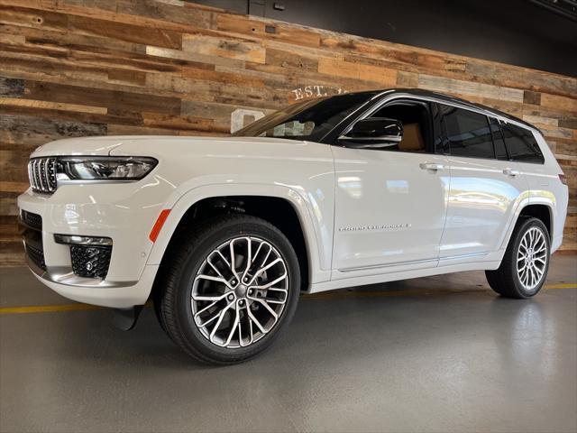 new 2025 Jeep Grand Cherokee L car, priced at $64,294