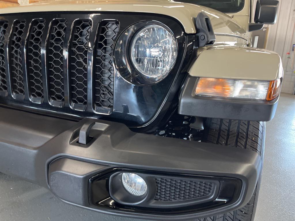 used 2022 Jeep Gladiator car, priced at $32,978