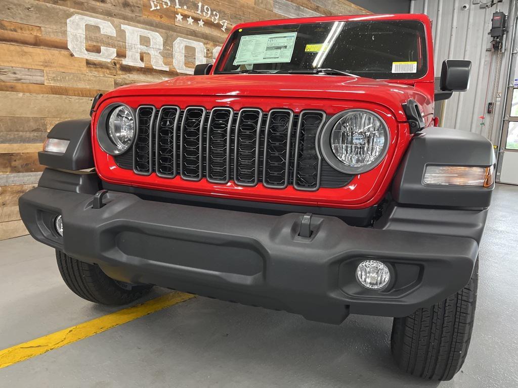 new 2025 Jeep Wrangler car, priced at $39,550
