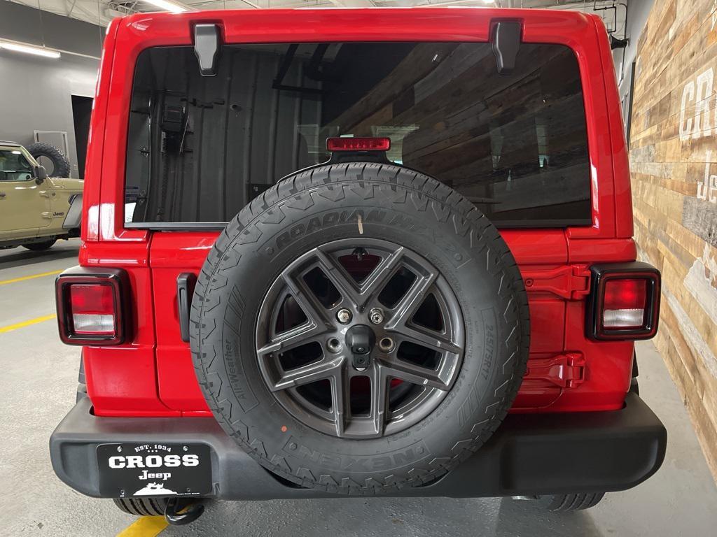 new 2025 Jeep Wrangler car, priced at $39,550