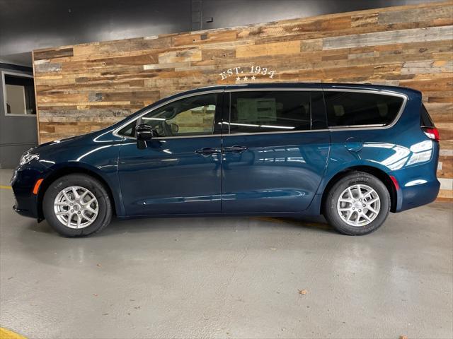 new 2025 Chrysler Pacifica car, priced at $39,000