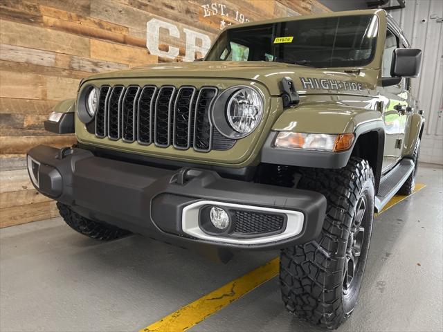 new 2025 Jeep Gladiator car, priced at $45,327
