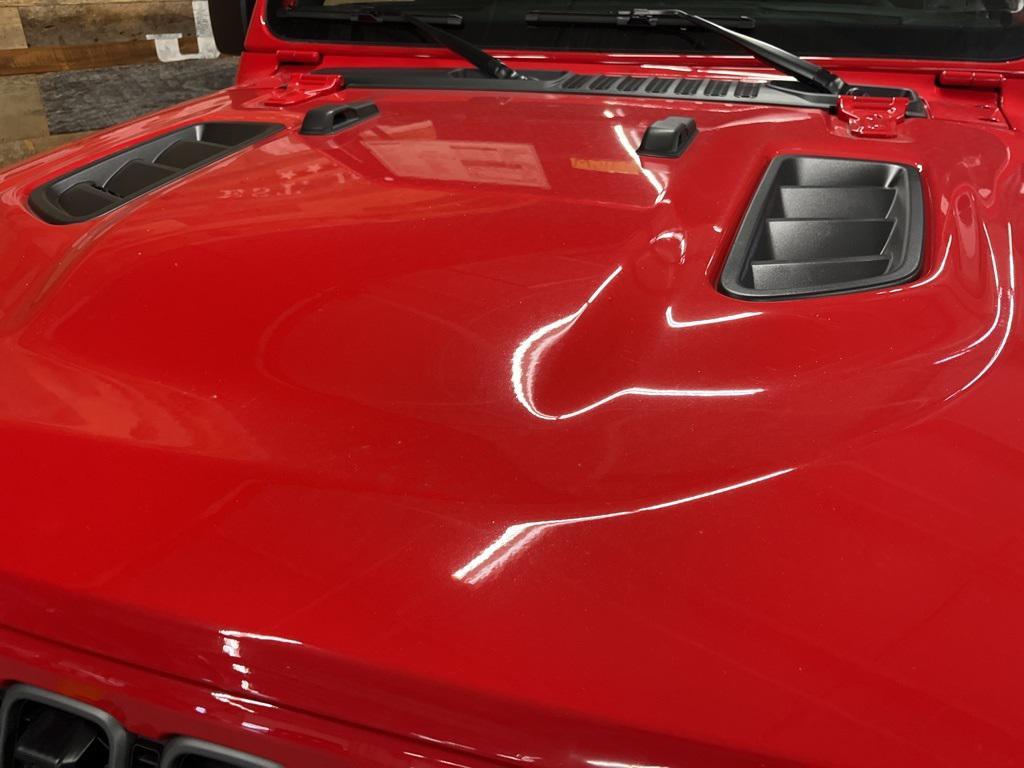 new 2026 Jeep Wrangler car, priced at $60,927