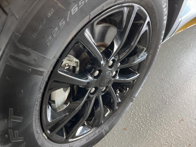 used 2023 Jeep Cherokee car, priced at $25,000