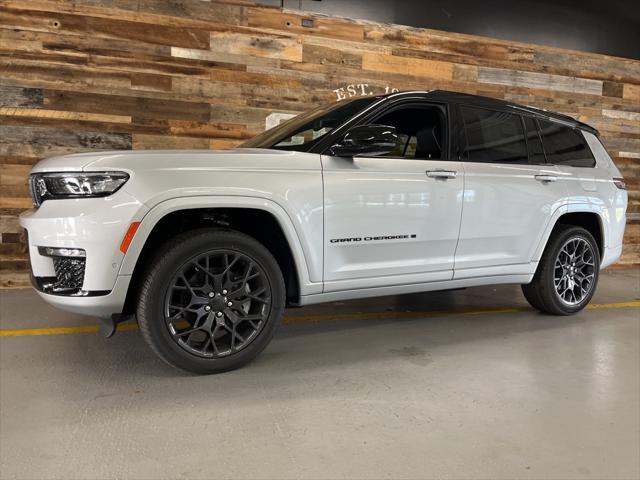 new 2025 Jeep Grand Cherokee L car, priced at $69,739