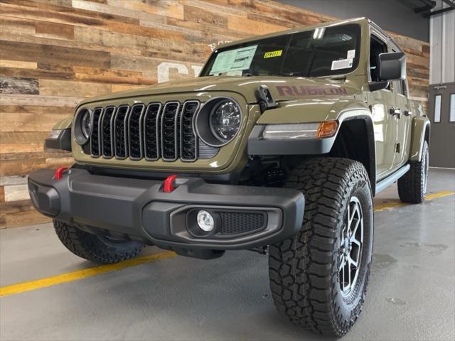 new 2025 Jeep Gladiator car, priced at $49,480