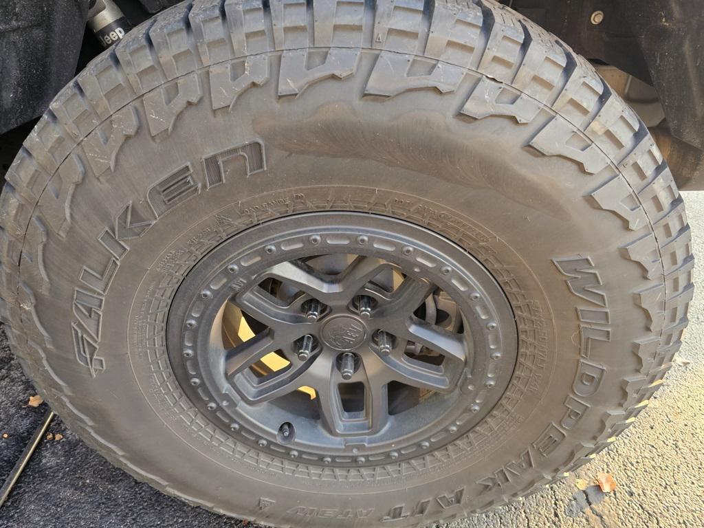 used 2020 Jeep Gladiator car, priced at $31,000