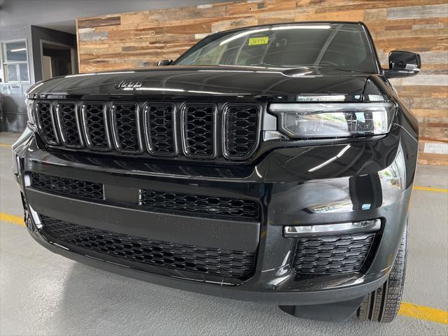 new 2025 Jeep Grand Cherokee L car, priced at $49,489