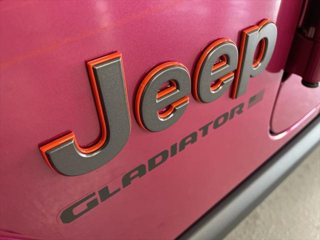 new 2024 Jeep Gladiator car, priced at $56,050