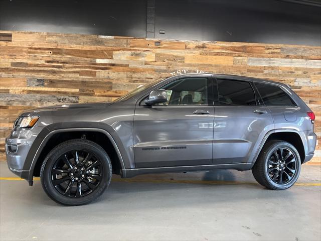 used 2021 Jeep Grand Cherokee car, priced at $31,816