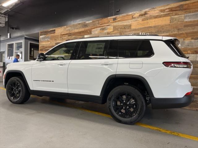 new 2025 Jeep Grand Cherokee L car, priced at $44,178