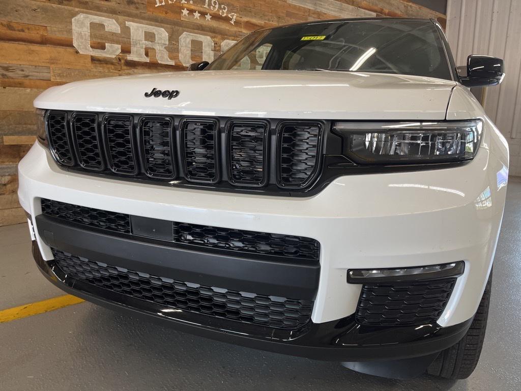 new 2025 Jeep Grand Cherokee L car, priced at $47,344