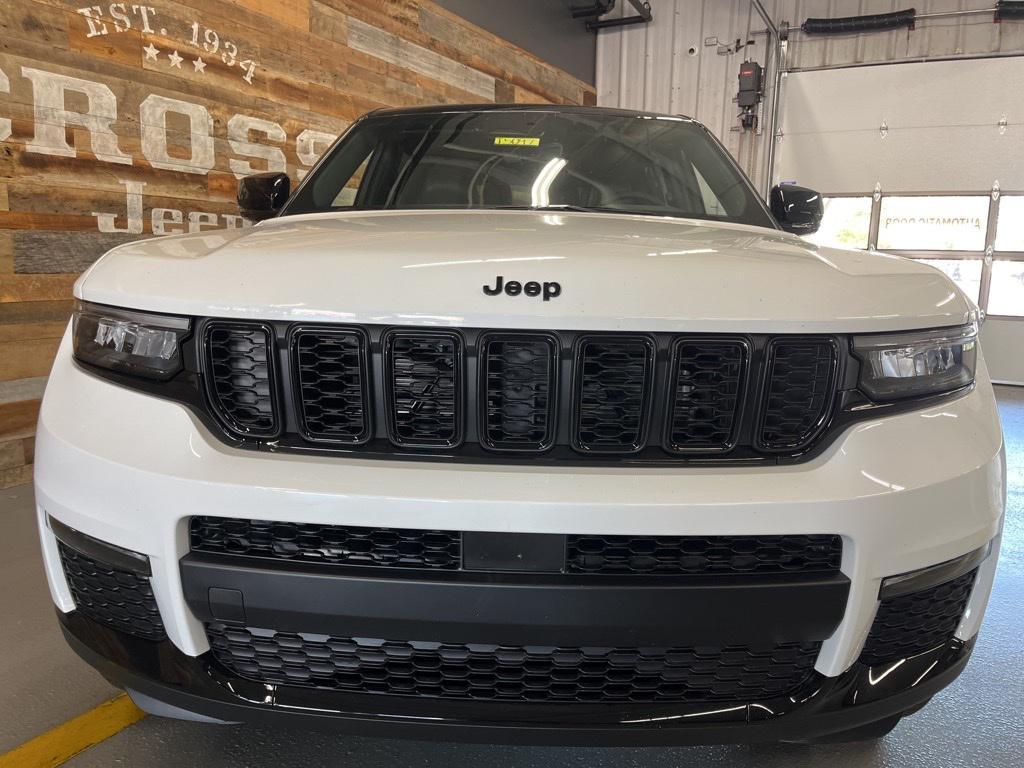 new 2025 Jeep Grand Cherokee L car, priced at $47,344