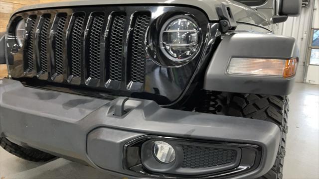 used 2021 Jeep Wrangler car, priced at $35,090