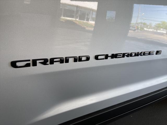 new 2024 Jeep Grand Cherokee car, priced at $43,250