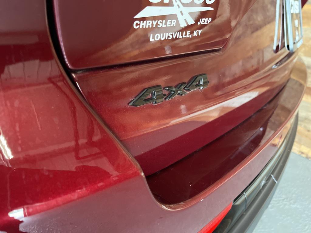 used 2024 Jeep Grand Cherokee car, priced at $33,620