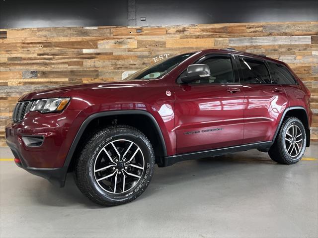 used 2020 Jeep Grand Cherokee car, priced at $27,789