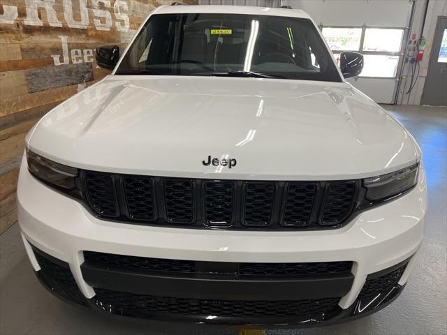 new 2025 Jeep Grand Cherokee L car, priced at $42,214