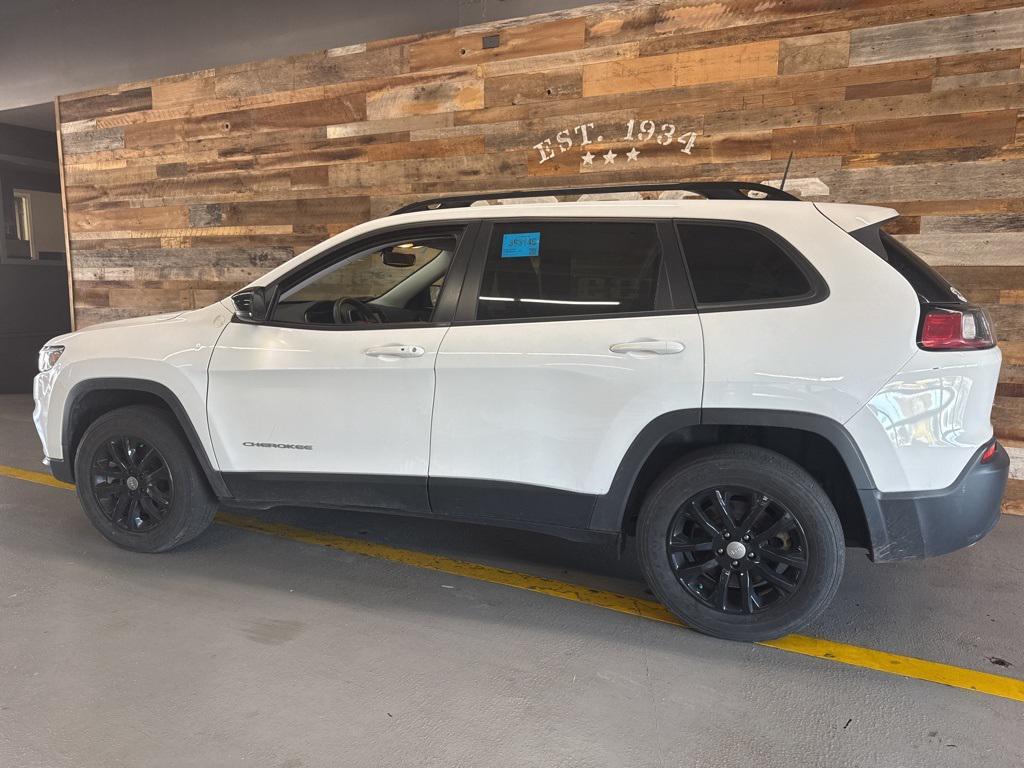 used 2022 Jeep Cherokee car, priced at $23,174